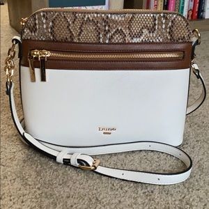 Gorgeous white and brown bag with snake print